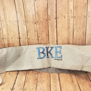 BKEGUY17 Buckle Can Cooler